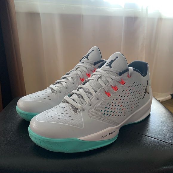 jordan rising high low